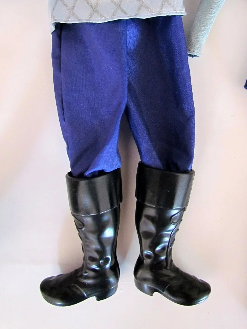 KEN PRINCE CLOTHES: CROWN, HELMET, BOOTS, 2 TUNIC OUTFITS for BARBIE BOYFRIENDS